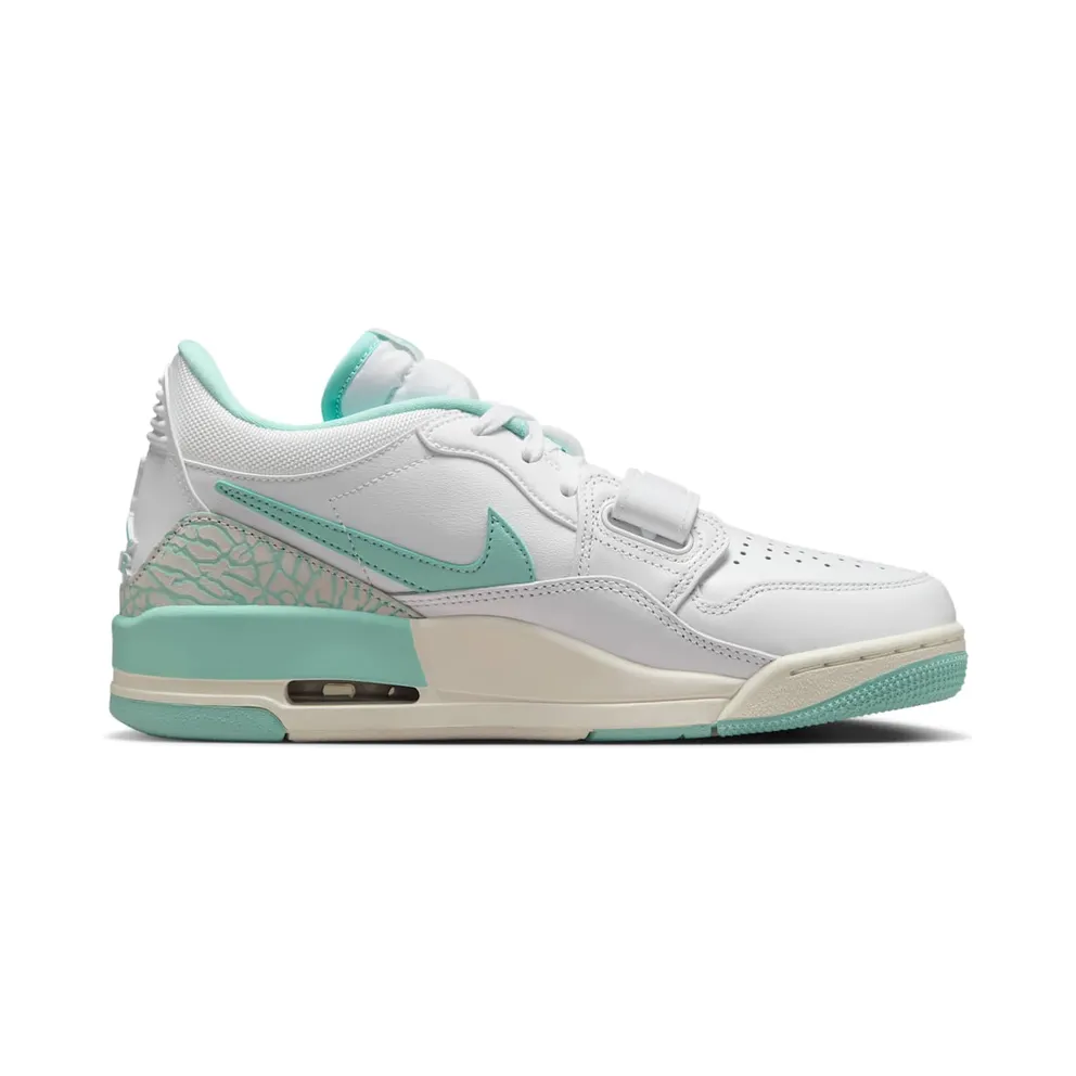 Jordan Legacy 312 Low “White / Sail / Light Dew” (HJ9041-100)
