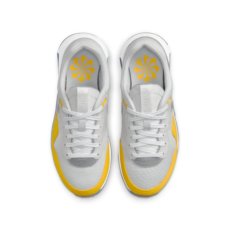 Nike Air Max Motif Older Kids’ Grey 50% Sustainable Materials (DH9388-001)