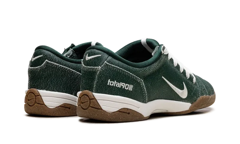 Nike Total 90 III “Fir / Gum Medium Brown” (IH2090-300)