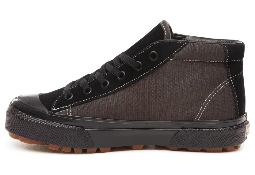 vans-style VN0A3ZCIUDA