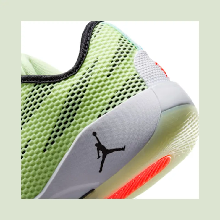 nike-luka-77 IH0573-700