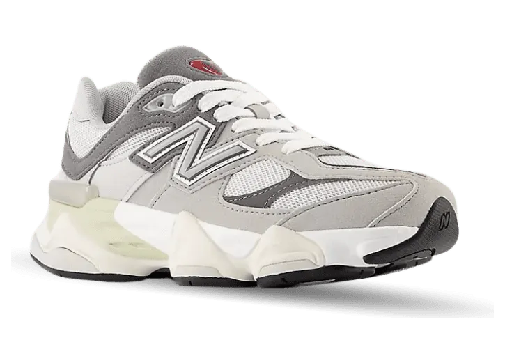 New Balance 9060 “Raincloud Grey”: een wolkje voor elke dag