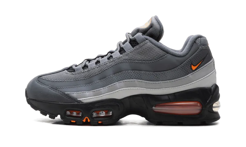 Nike Air Max 95 “Big Bubble Black Total Orange” (IV5767-002)