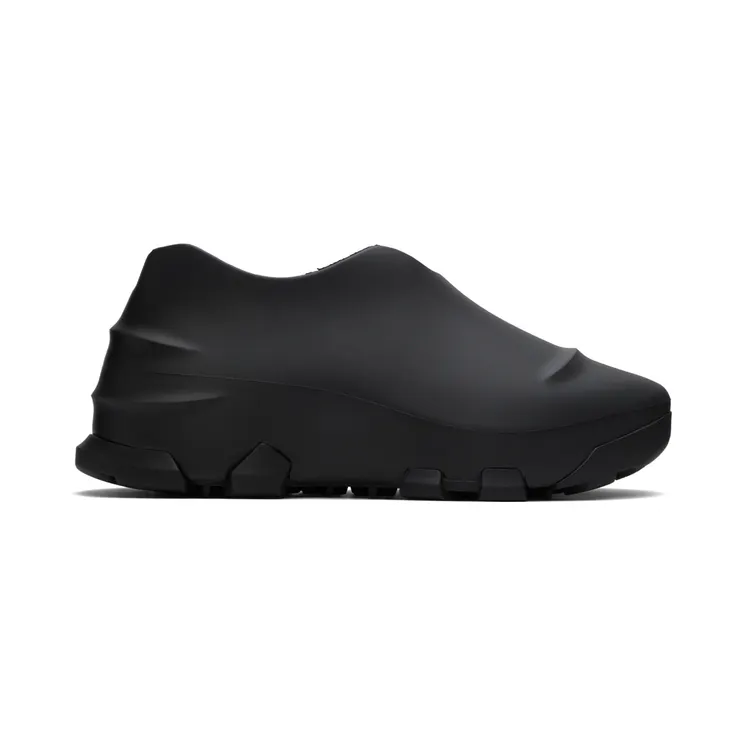 Givenchy Black Monumental Mallow Sneakers (BHZ013H113001)