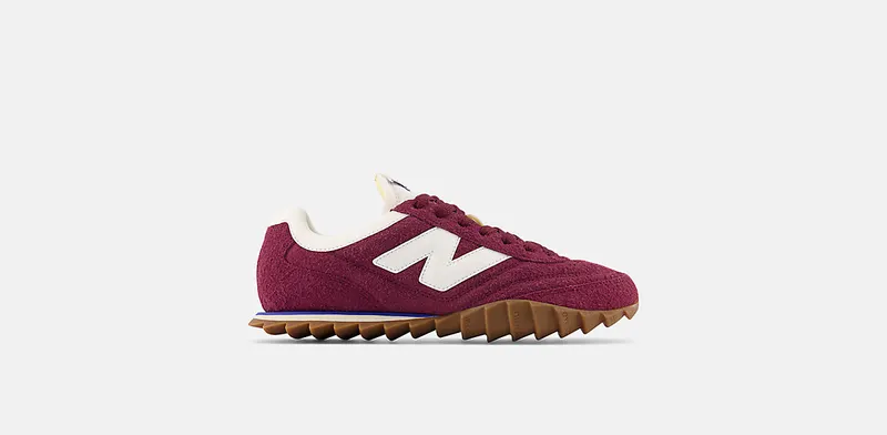 New Balance RC30 Burgundy (URC30RD)