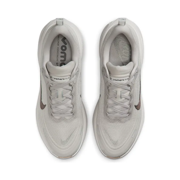 nike-vomero-plus HV8150-005