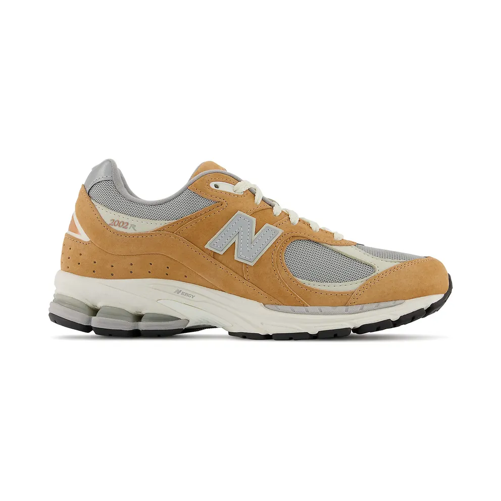 New Balance 2002R Sweet Caramel – “Sweet Caramel / Grey” (M2002RHM)