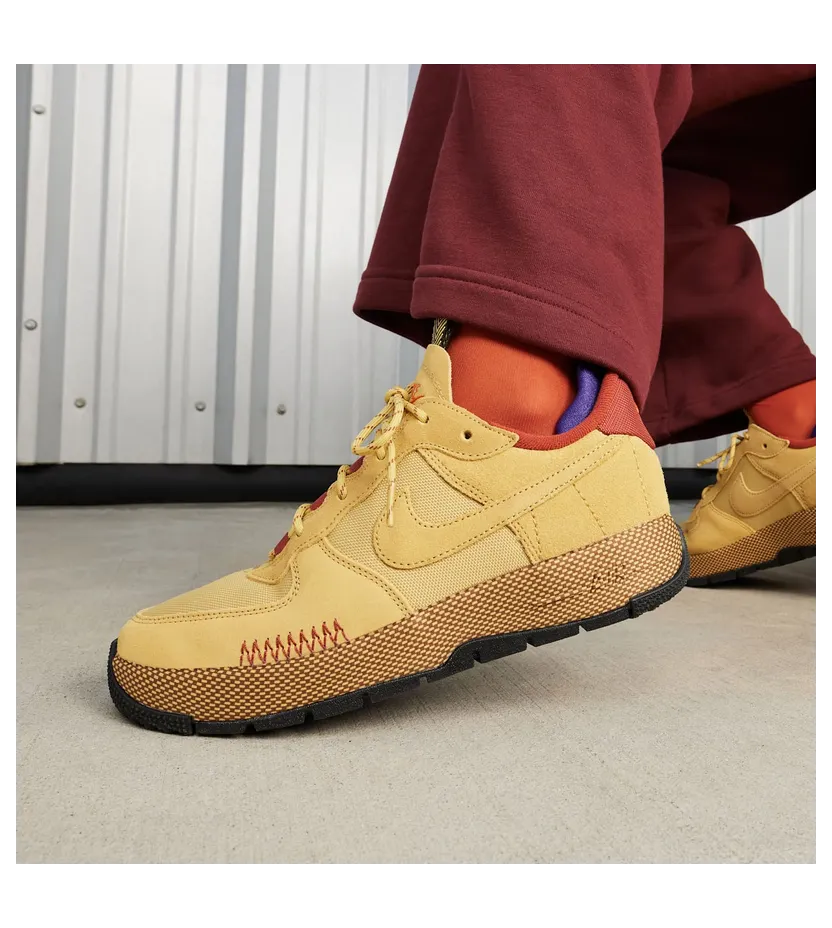 nike-air-force FB2348-700