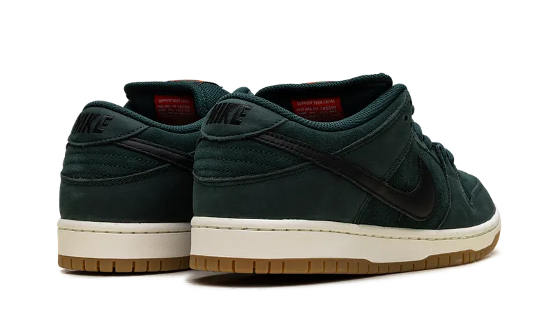 Nike SB Dunk Low Pro “Deep Fir” (FJ1674-300)