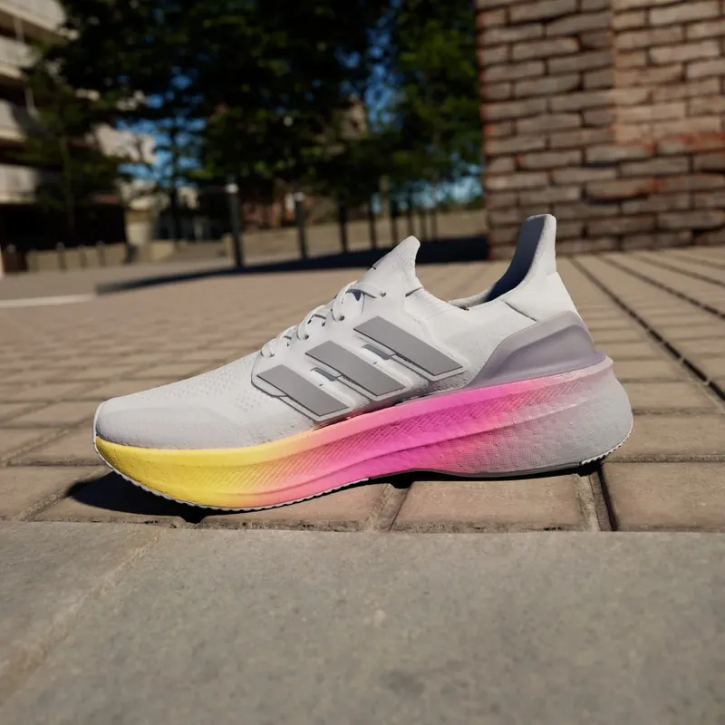 adidas-ultraboost ID8810