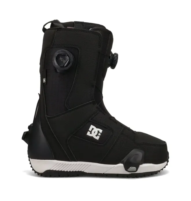 DC Phase Pro Step On “Black” (ADYO100071BKW)