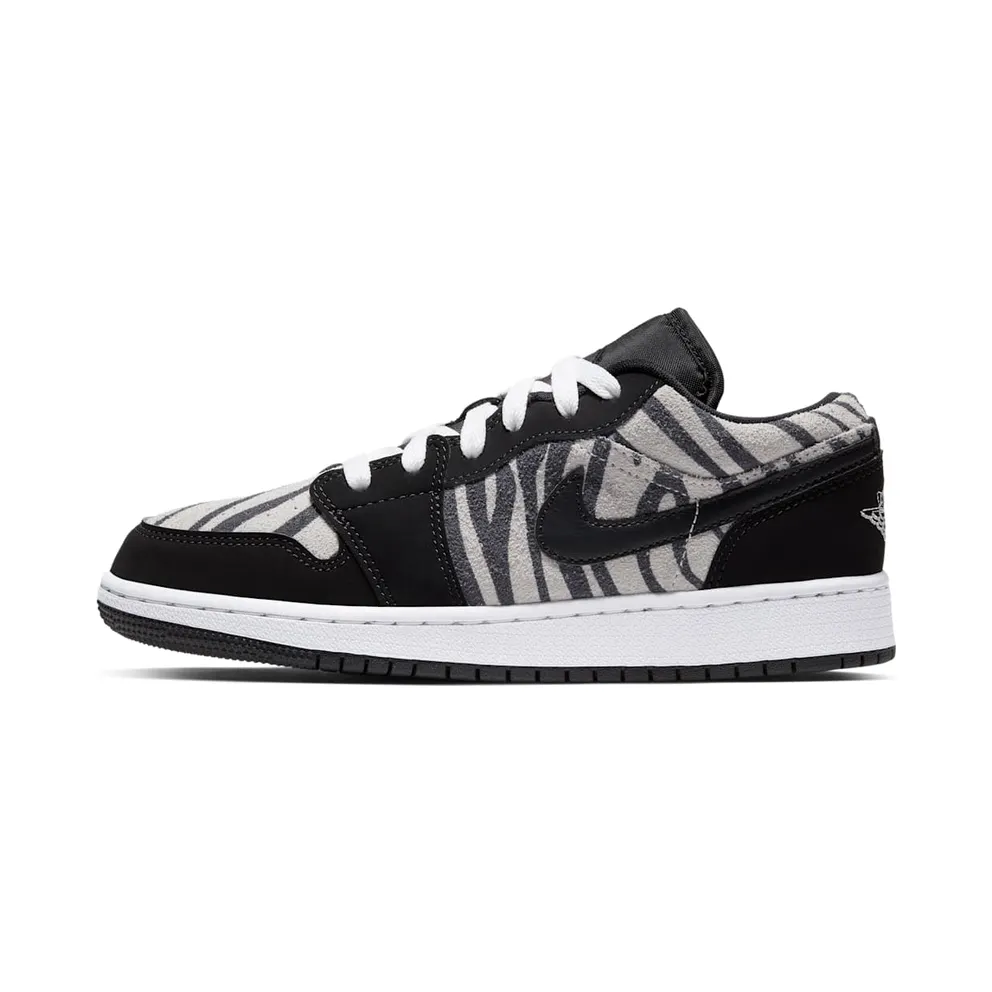 Jordan 1 Low Zebra (GS) Black/White-Sail (553560-057)