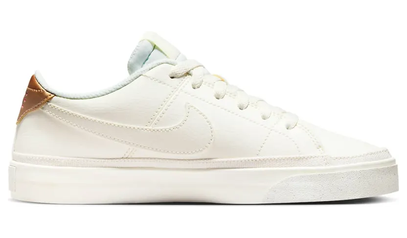 nikecourt DH3161-003