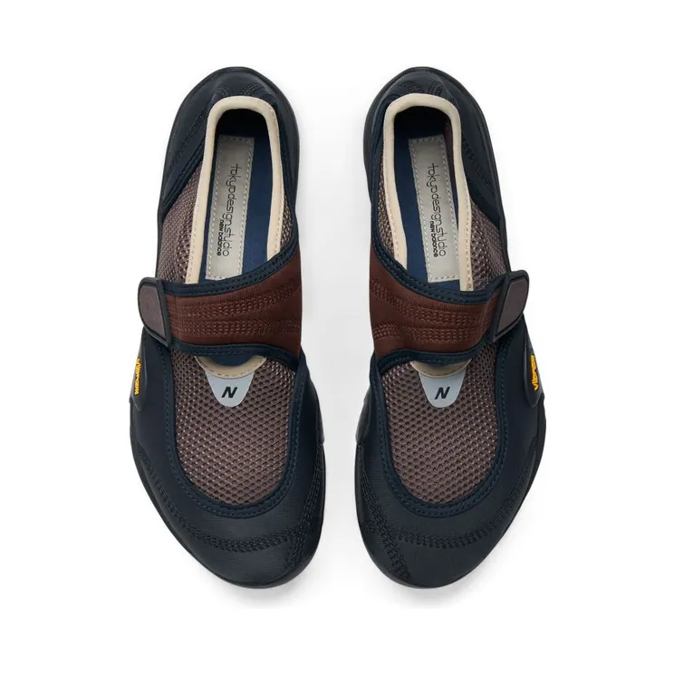 new-balance-sneaker MT24YJ
