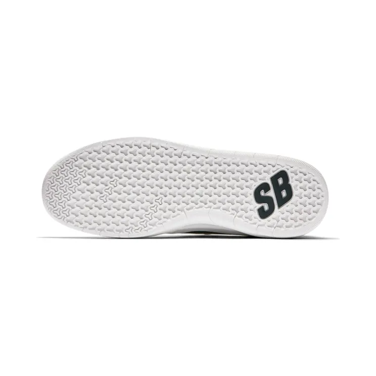 nike-free AA4272-100