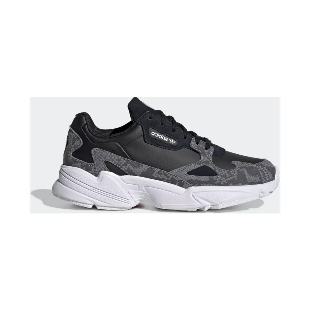 adidas Falcon Schuh Core Black / Core Black / Cloud White (FV4483)