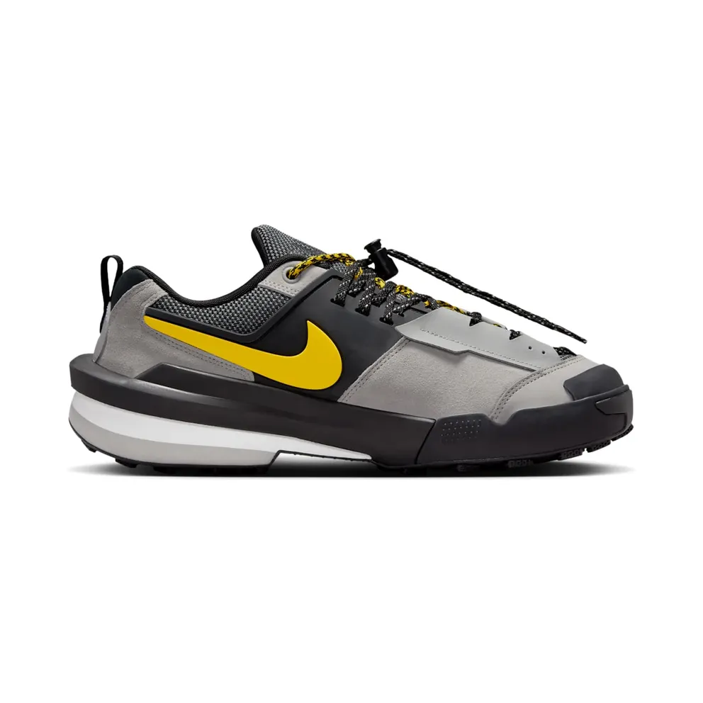 Nike Zegamadome SP “sacai – Matte Silver Yellow” (HQ8618-002)
