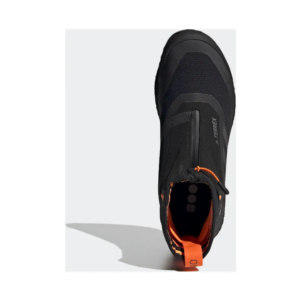 adidas Terrex Free Hiker COLD.RDY Mountaineering Boots Core Black / Core Black / Orange (FU7217)