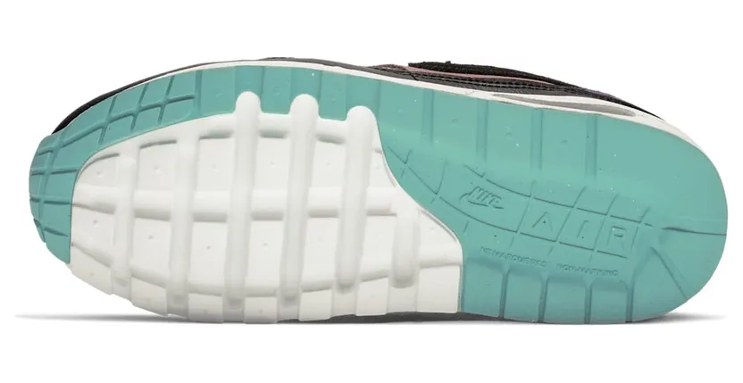 nike-air-max AT8131-001