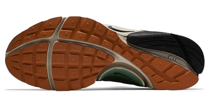 nike-air-safari 844448-002