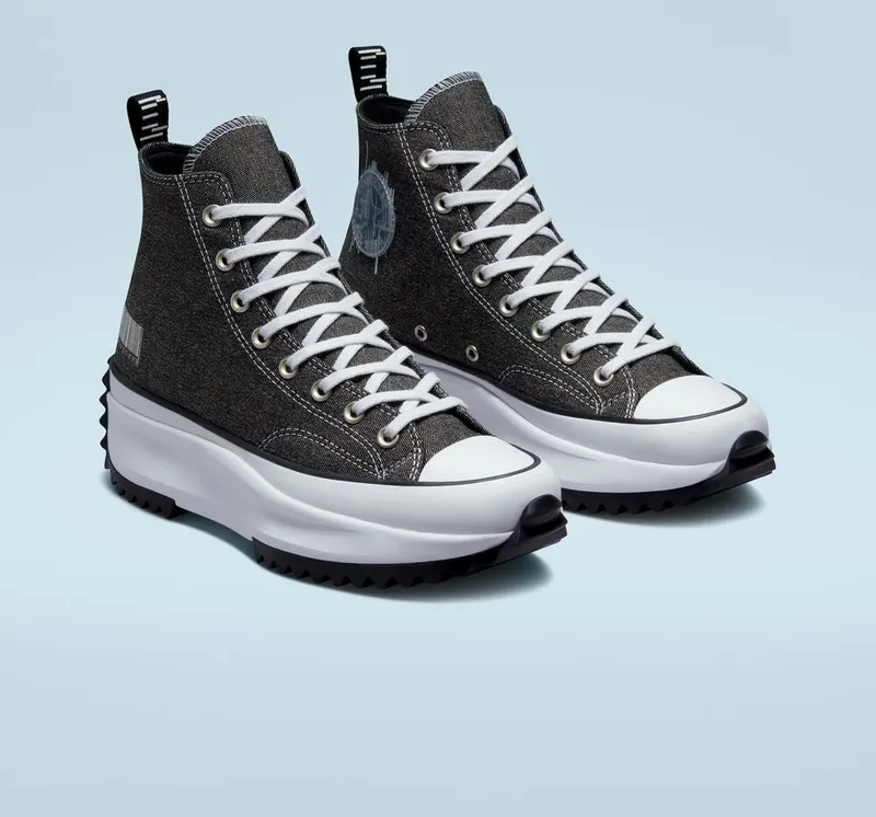 Converse Run Star Hike Platform Translucent Barcode (A02597C)