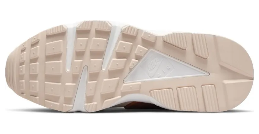 nike-air-huarache DR7874-100