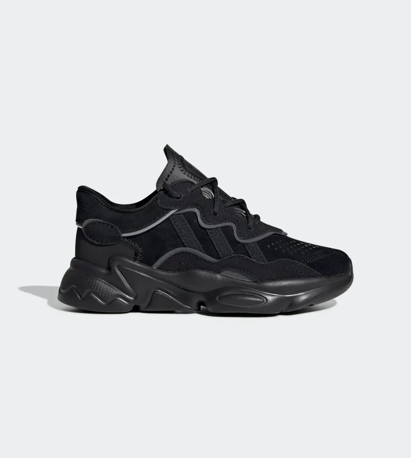 adidas OZWEEGO Core Black / Core Black / Night Metallic (EF6298)