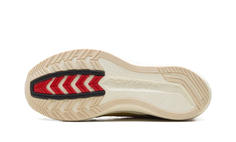 Saucony Endorphin Pro DSM Runner “Diet Starts Monday Yellow Wolverine” (S70561-1)
