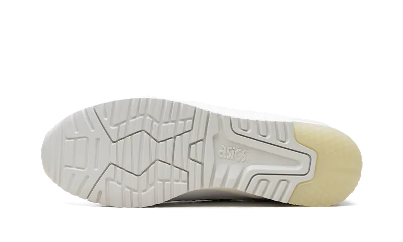 Asics Atmos x Gel Lyte 3 OG “White Python” (1201A807-100)