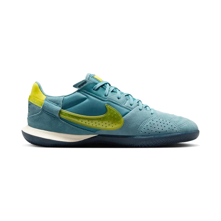 nike-streetgato DC8466-004