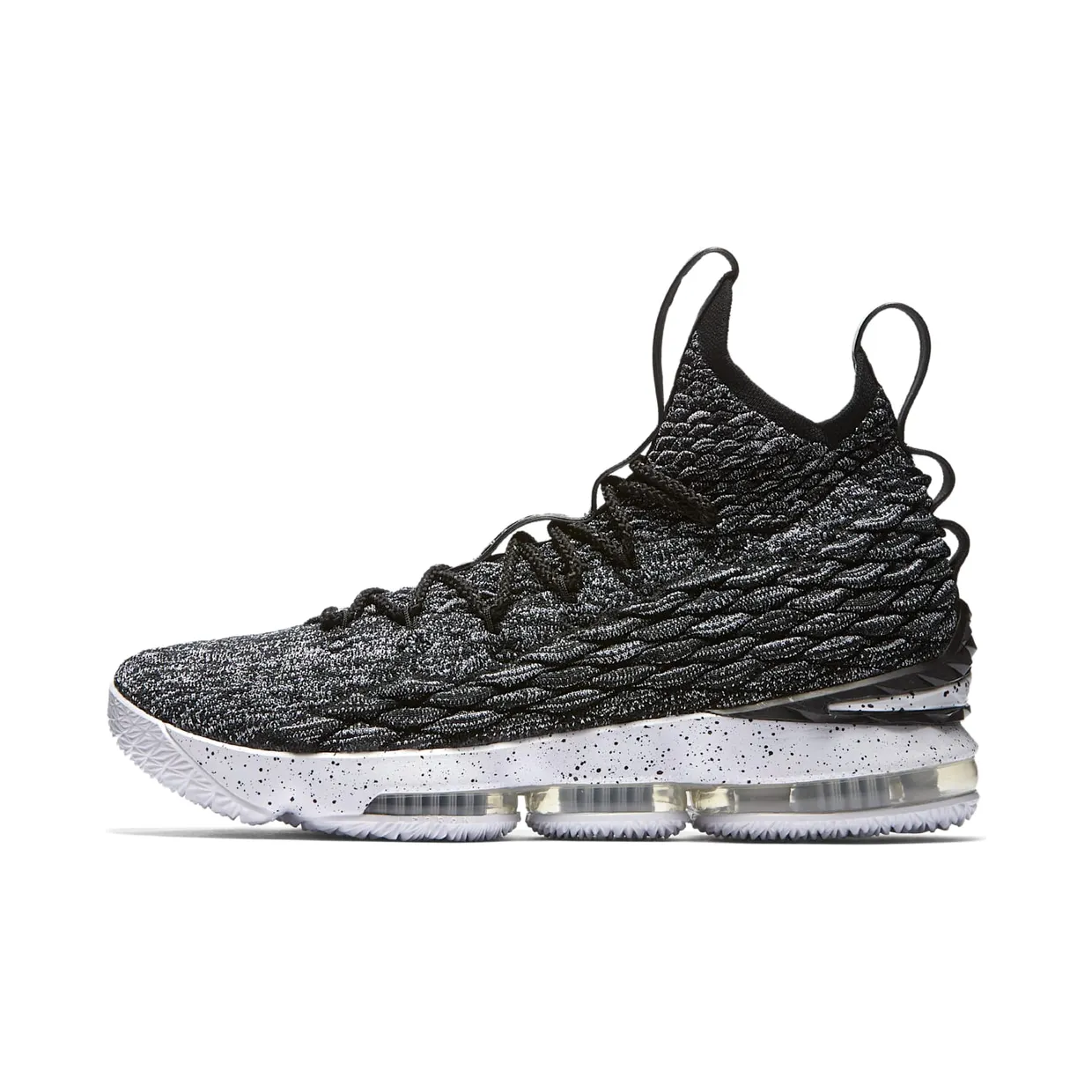 nike-lebron-15 897648-002