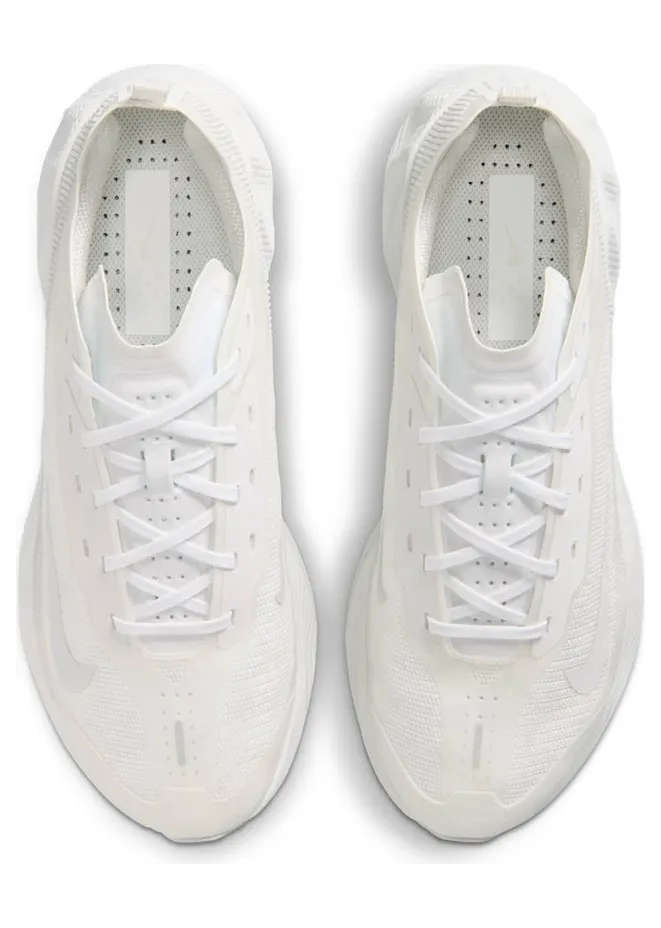 nike-ava IQ7633-100