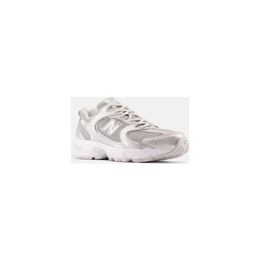 New Balance 530 “Moonbeam Silver Metallic” (MR530RS)