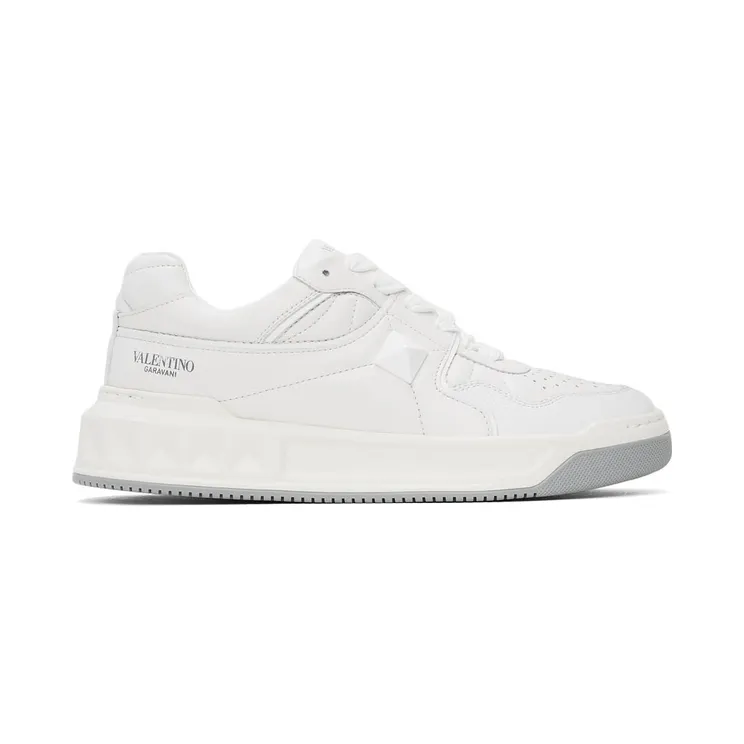 Valentino Garavani White One Stud Low-Top Sneakers (WW2S0CS4NWN)