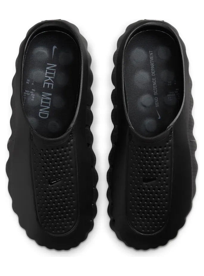 Nike Mind 001: 22 colorways van een silhouet dat niemand kan plaatsen (4)
