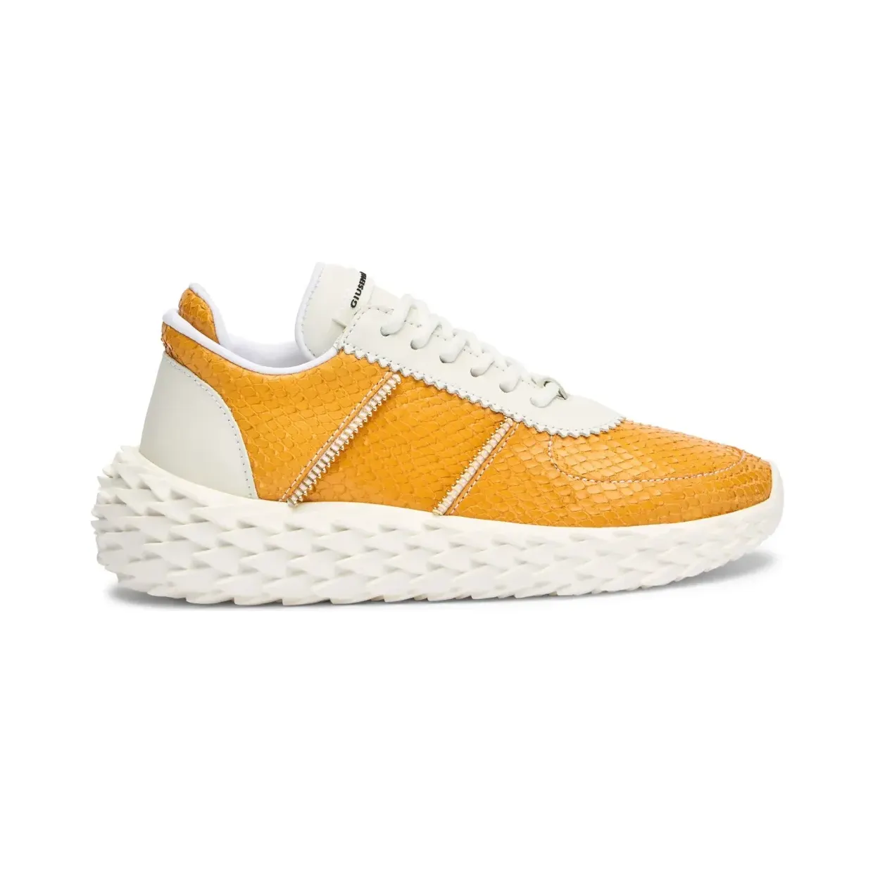 Giuseppe Zanotti Urchin “Yellow” (RW00118K66)