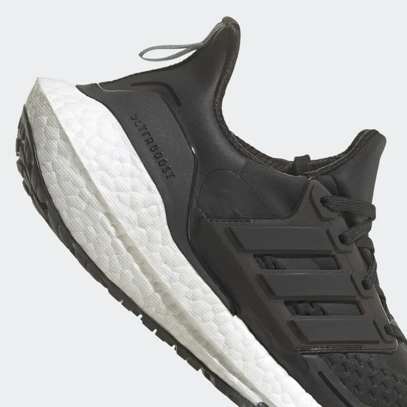 adidas Ultraboost 21 COLD.RDY Core Black / Core Black / Carbon (S23755)