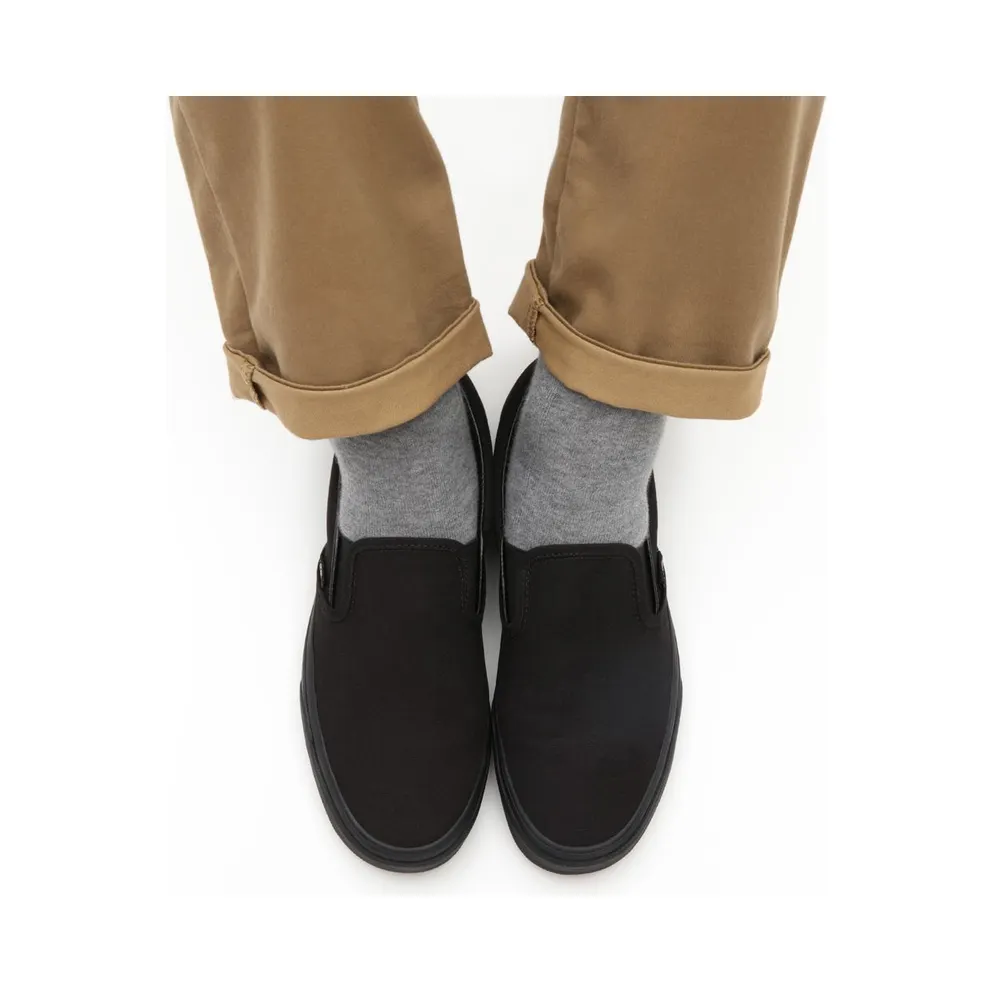 Vans Classic Slip-On Black / Black (VN000EYEBKA1)