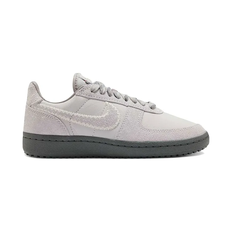 Nike Field General ’82 Valentine’s Day (HV5994-001)