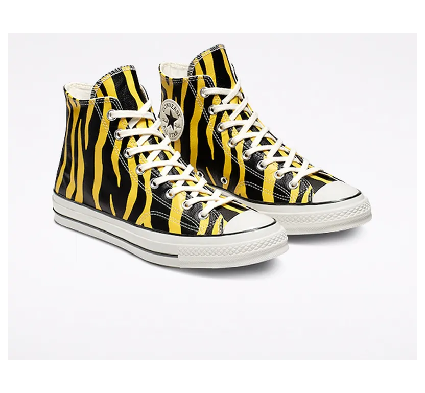 converse-chuck-taylor-all-star 165965C