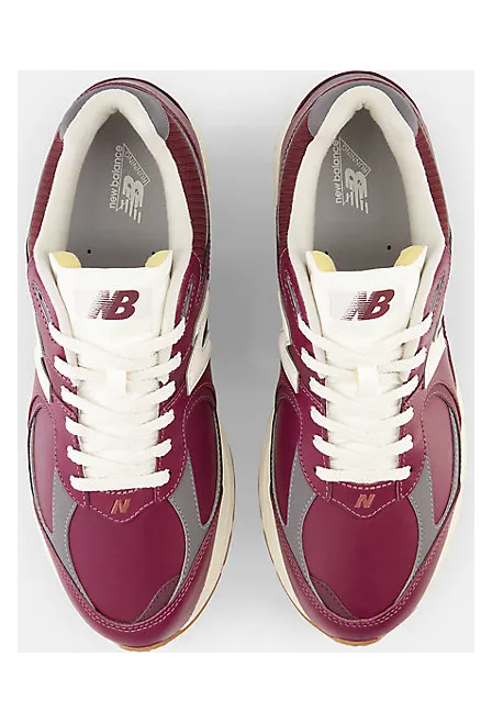 new-balance-2002r M2002RVH