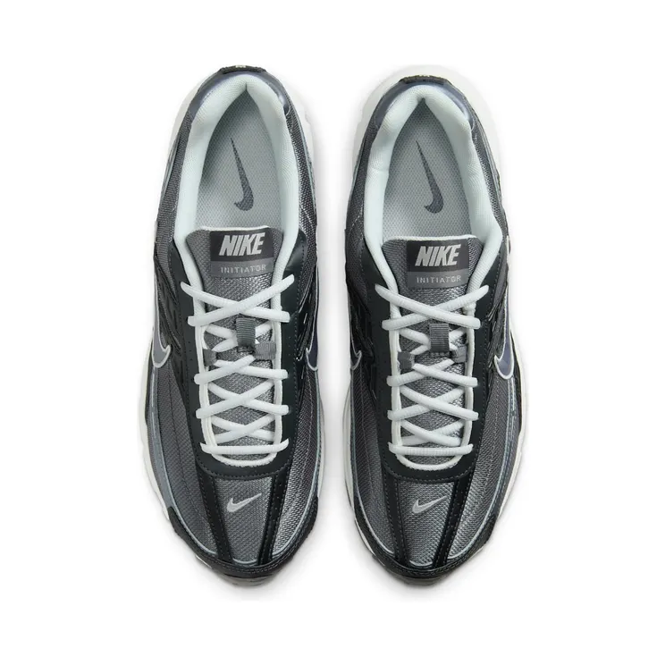 nike-initiator IB3083-001