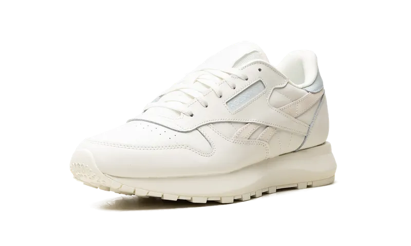 Reebok Classic Leather SP Shoes Chalk / Chalk / Glass Blue (GX8690)