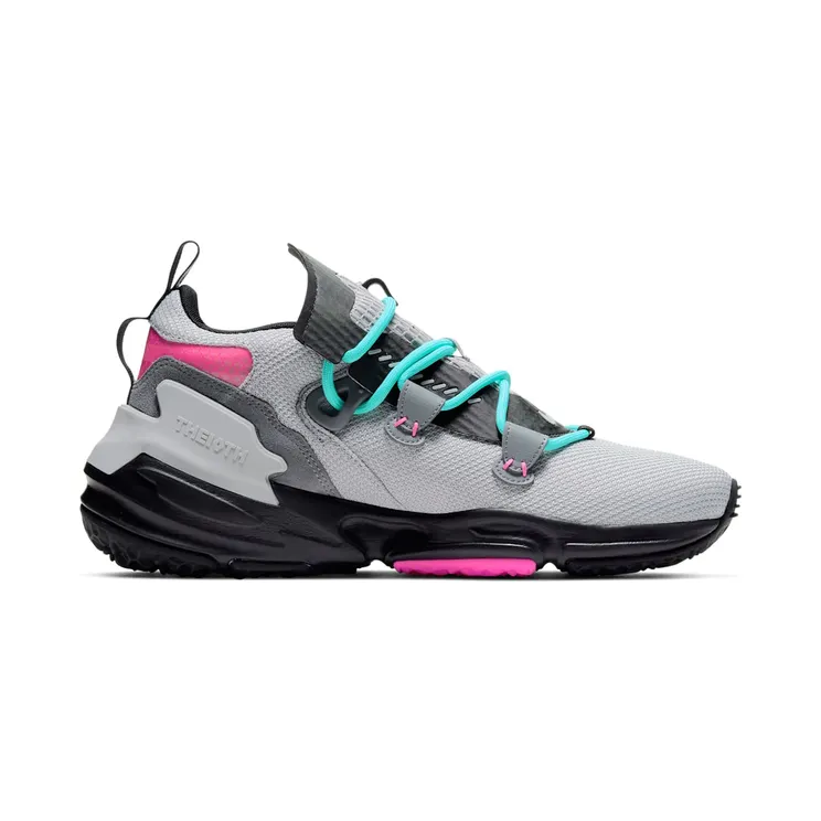 nike-zoom AT8695-002