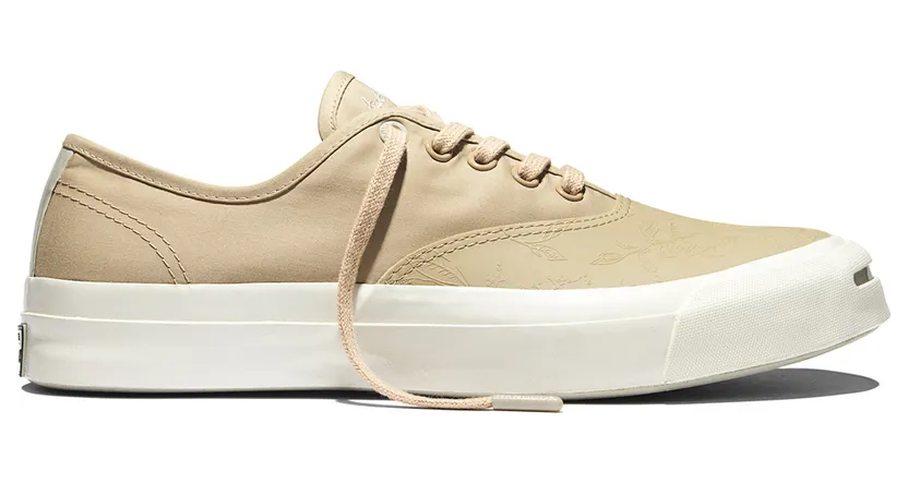converse-sneaker 153065C