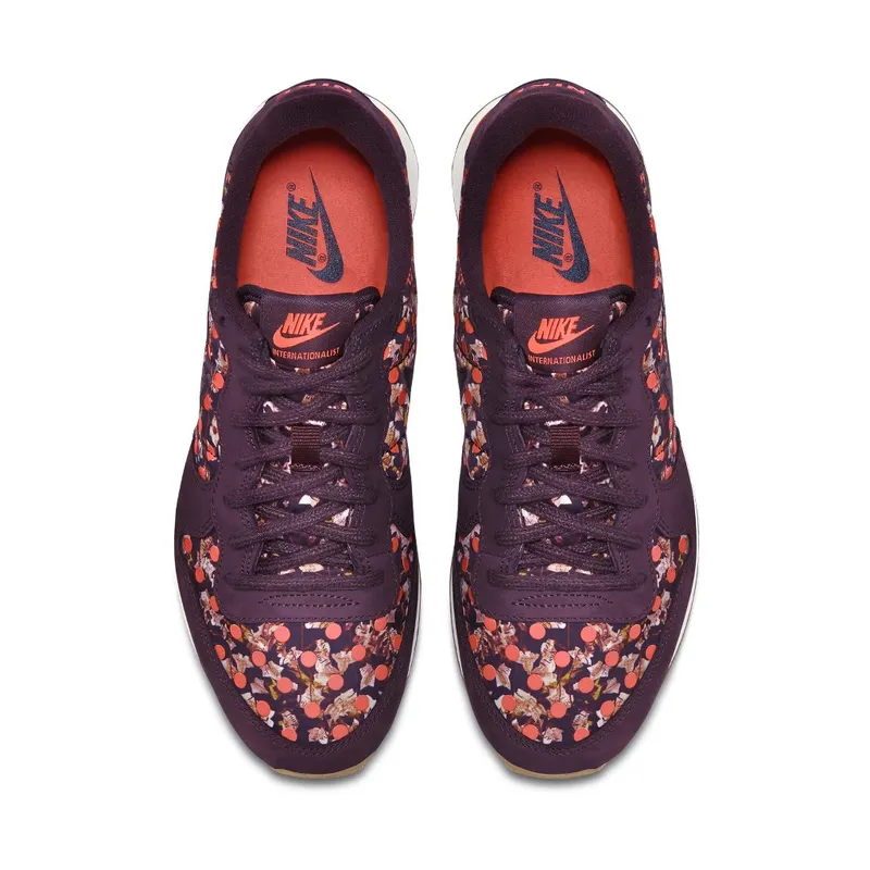 Nike W Internationalist LIB QS Deep Burgundy (W) Deep Burgundy/Bright Mango-Sail (654938-600)