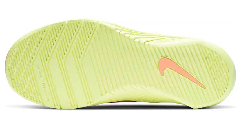 nike-metcon AT3160-800