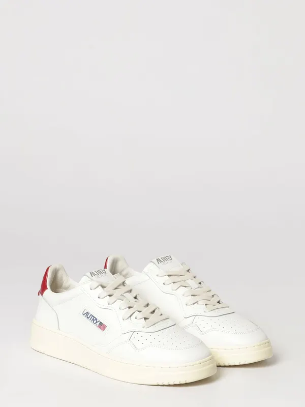 Autry Medalist Low Top Trainers in Bicolour Leather and Suede Ruby (AULMLL33)
