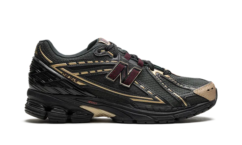 New Balance 1906R “Kith- Black” (M1906RKS)