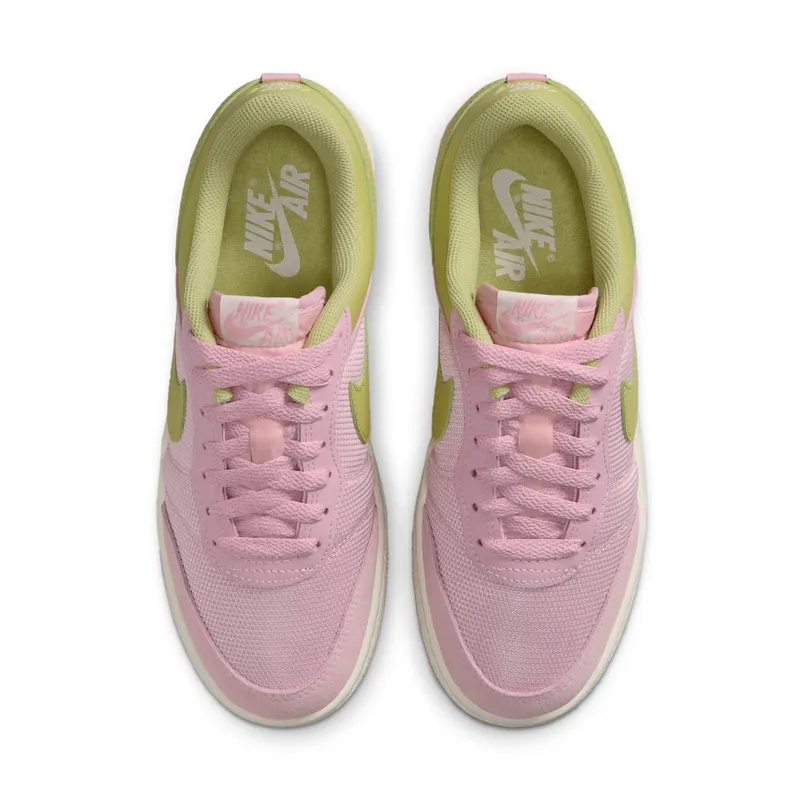 Jordan Skyline Low Iced Carmine Lawn (IQ0704-607)